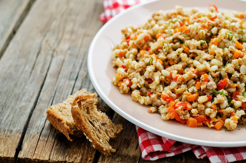 Orzo con ceci e piselli