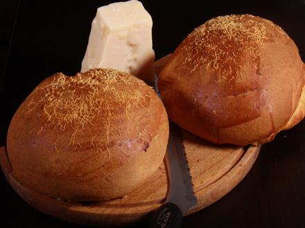 Pane al parmigiano