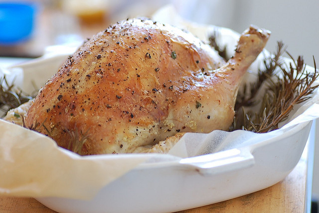 pollo ripieno ricetta con castagne e salsiccia