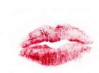 macchia rossetto labbra