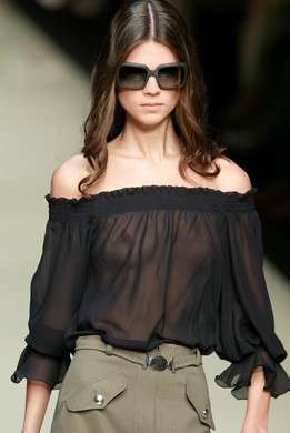 look sexy spalle scoperte