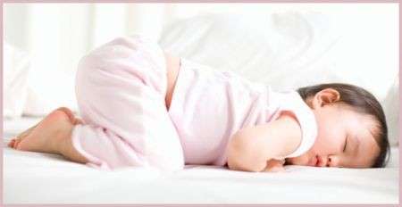 bimba che dorme
