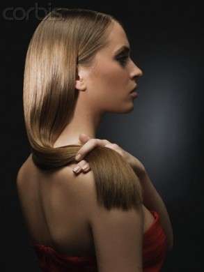 Capelli: come curare quelli lisci