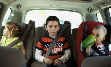 Estate 2009: viaggiare in auto con i bambini