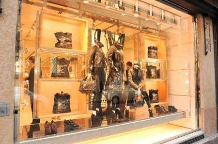 hogan milano vogue