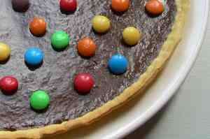 crostata alla nutella con gli smarties