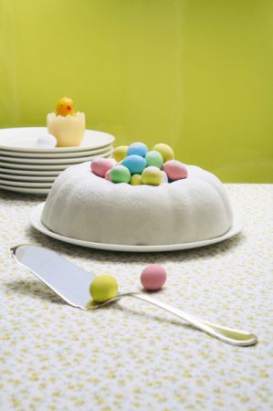Ricette Dolci Pasqua: nido con ovetti al cioccolato