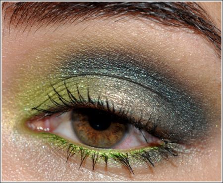 trucco occhi stile orientale