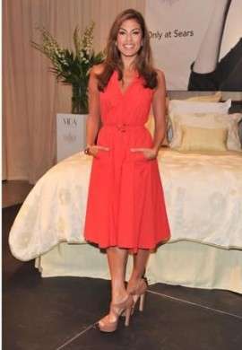 Eva Mendes Ferragamo Resort 2011