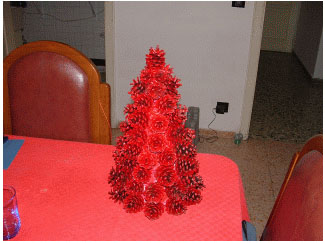 Decorazioni Albero Di Natale Con Pigne.Addobbi Natalizi L Albero Con Le Pigne Fai Da Te Pourfemme