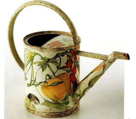 Decoupage annaffiatoio decorato