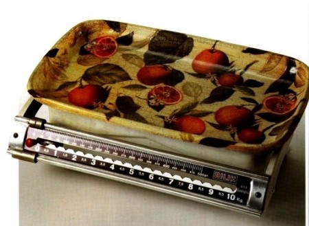 Decoupage bilancia con frutti