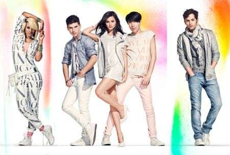 Hm Faa 2011 Ad Campaign