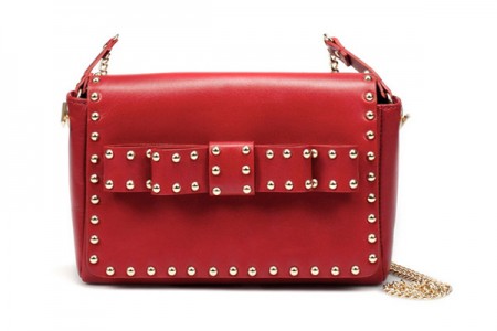 zara tracolla rossa