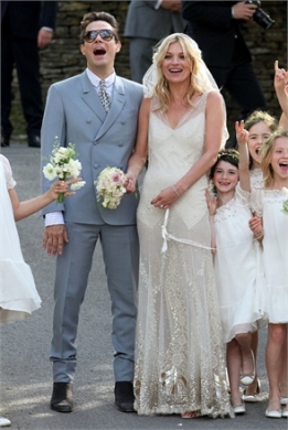 kate moss abito da sposa