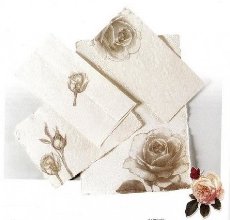 Decoupage creativo per decorare le tue lettere in carta romantica