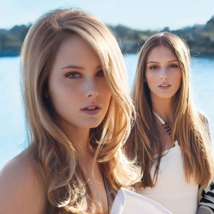 tendenze capelli riflessi naturali
