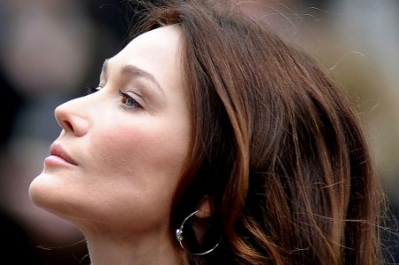 Statua Carla Bruni