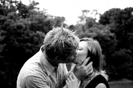 bacio passione poesie san valentino