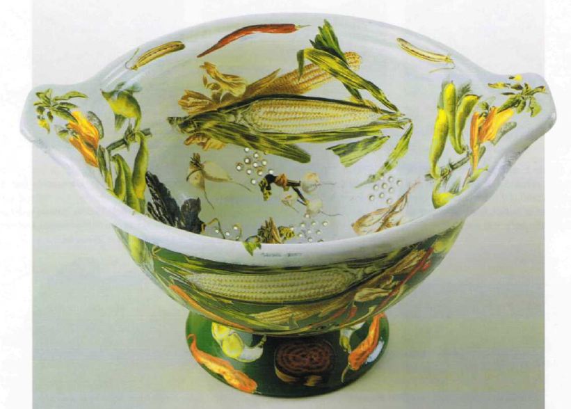Come decorare in decoupage uno scolapasta con verdure