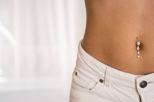 Piercing all'ombelico come cambiarlo