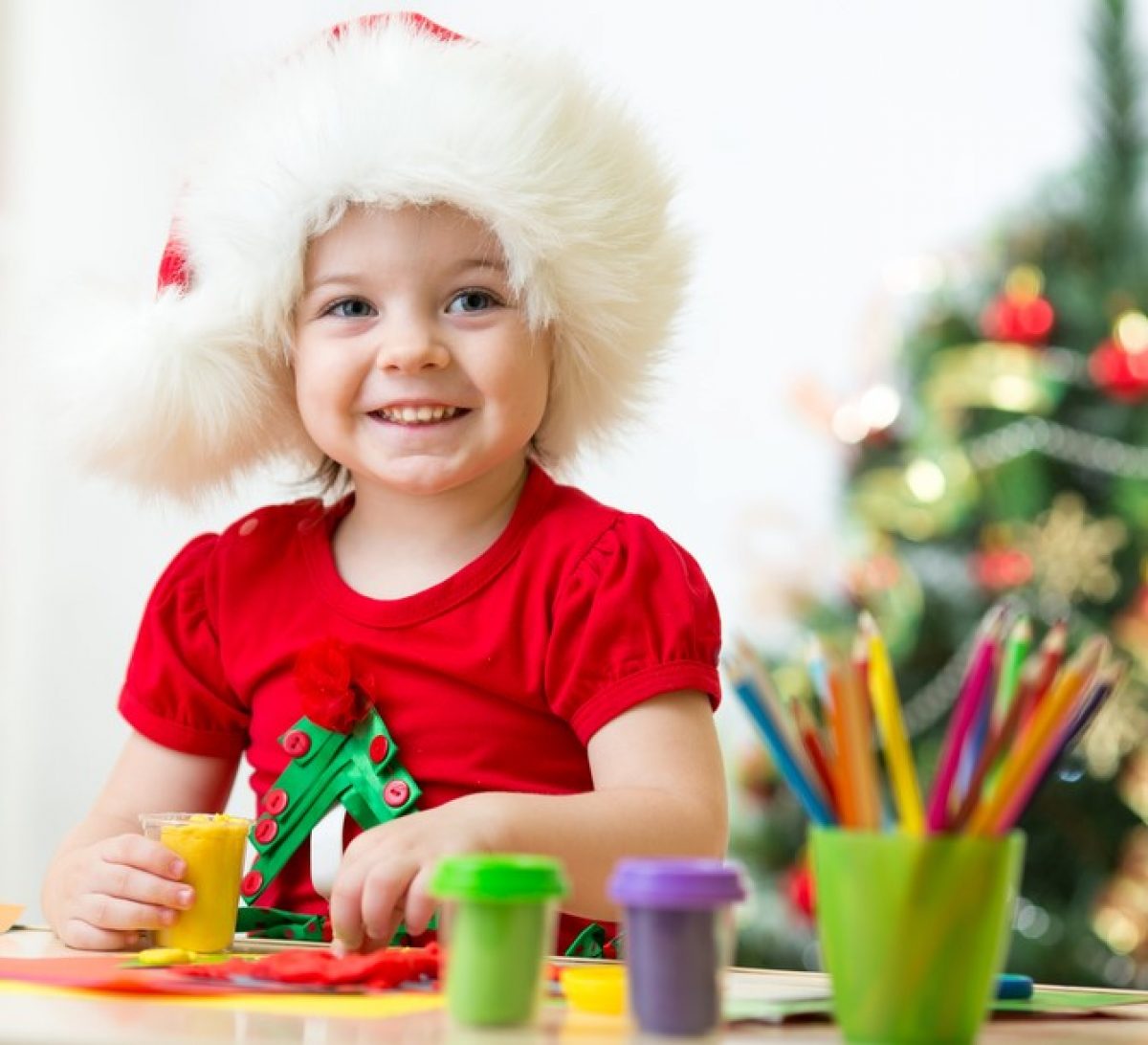 Albero Di Natale Per Bambini Piccoli.Lavoretti Di Natale Per Bambini Piccoli Idee Semplici Pourfemme