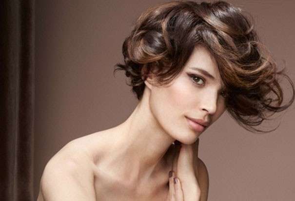 Tagli Per Capelli Mossi Idee E Consigli Per Tagli Corti E Lunghi