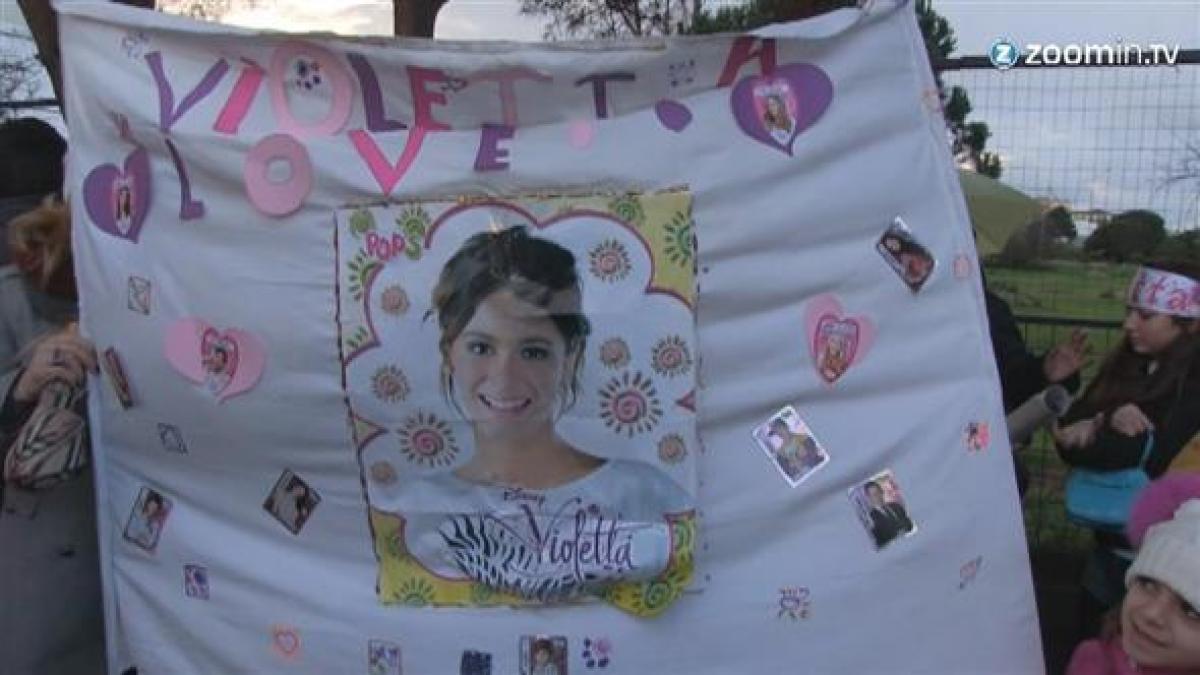 Copia il look di Violetta FOTO e VIDEO