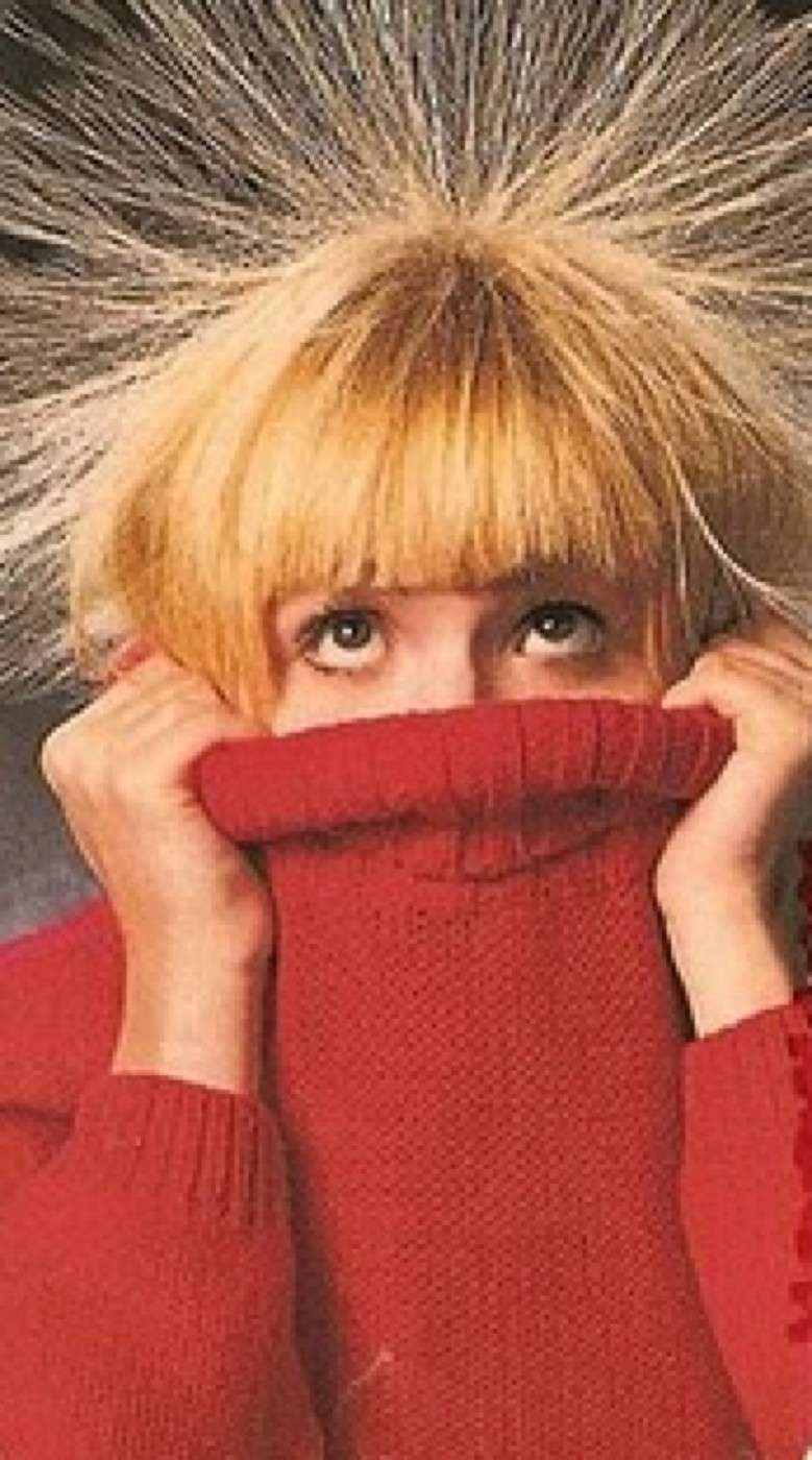 Indumenti di lana che non rendano elettrici i capelli