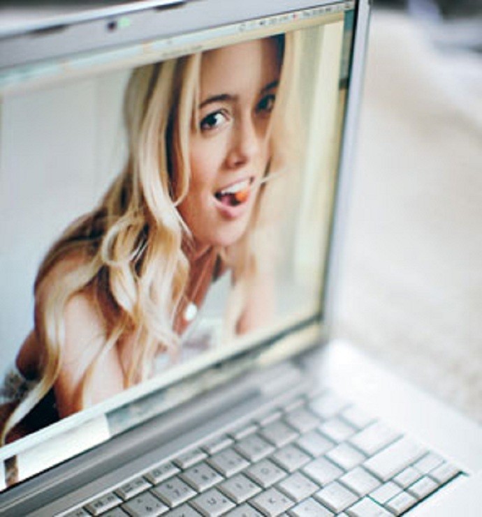 quando-il-video-hard-finisce-sul-web
