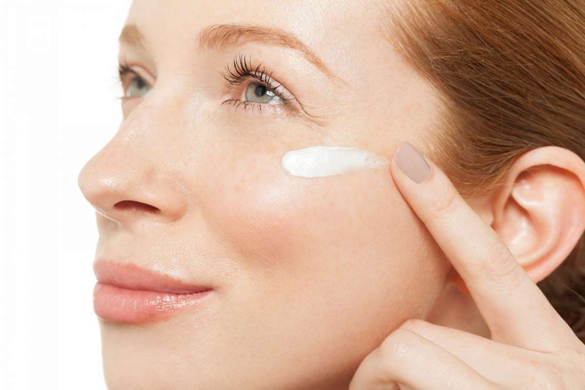 Creme viso con filtri solari UVA e UVB