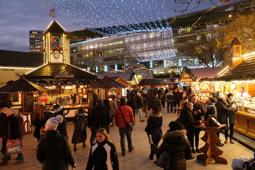 Verona Mercatini Di Natale.Mercatini Di Natale Da Visitare In Italia Ed Europa Pourfemme