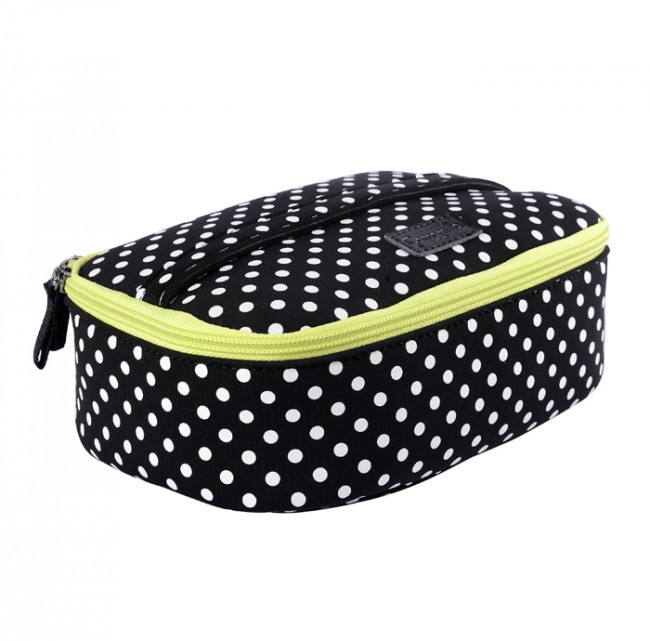 Beauty case nero Camomilla