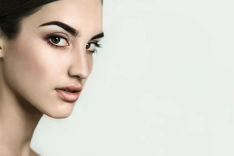 Tapered brows il trend sopracciglia amato dalle star