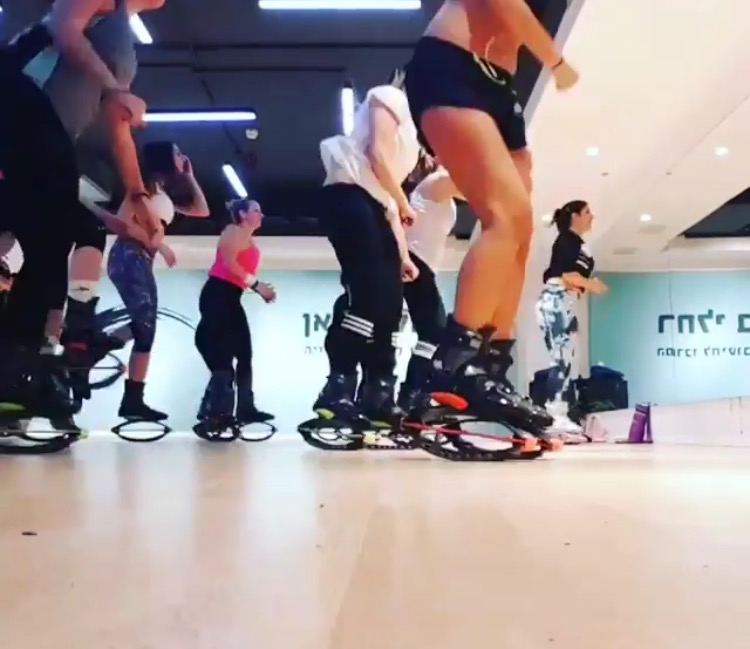 kangoo jumps