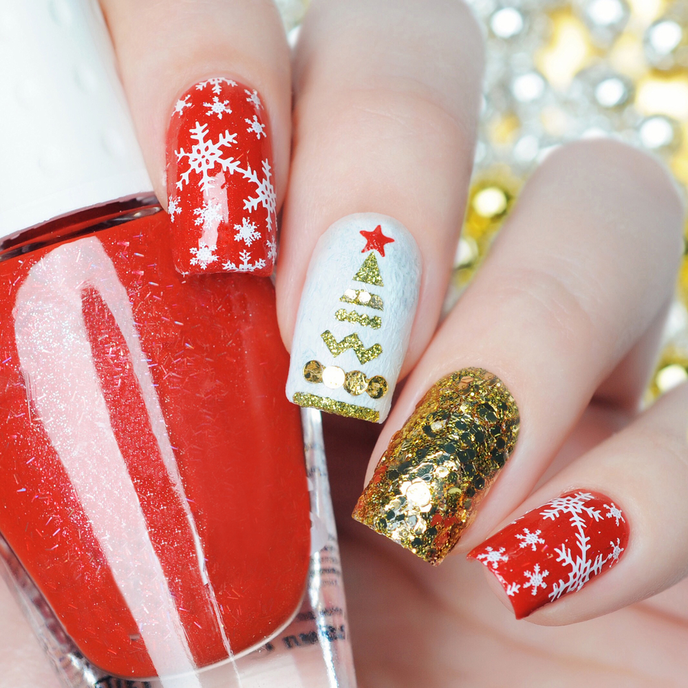 Decorazioni Natalizie Unghie.Unghie Natalizie Le Idee Piu Originali Per La Nail Art Di Natale Pourfemme