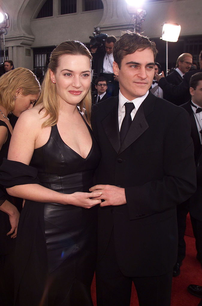 Joaquin Phoenix e Kate Winslet arrivano alla settima edizione degli Screen Actors Guild Awards presso lo Shrine Auditorium di Los Angeles domenica 11 marzo 2001
