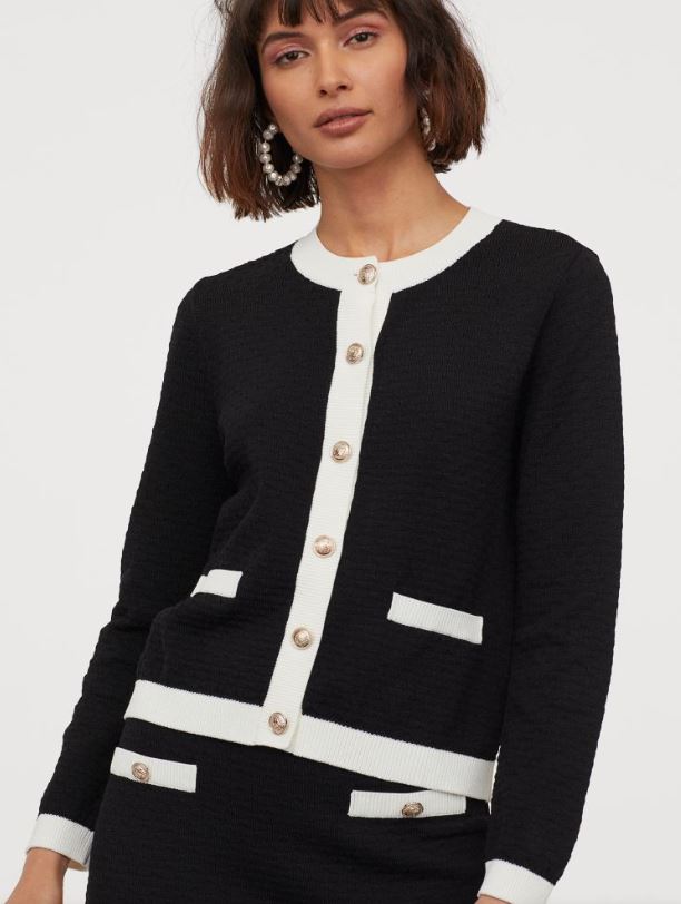 Potrebbe ricordare Chanel, tranne che per il prezzo: 39,99.