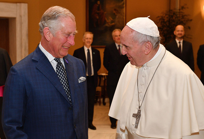 Principe Carlo con Papa Francesco