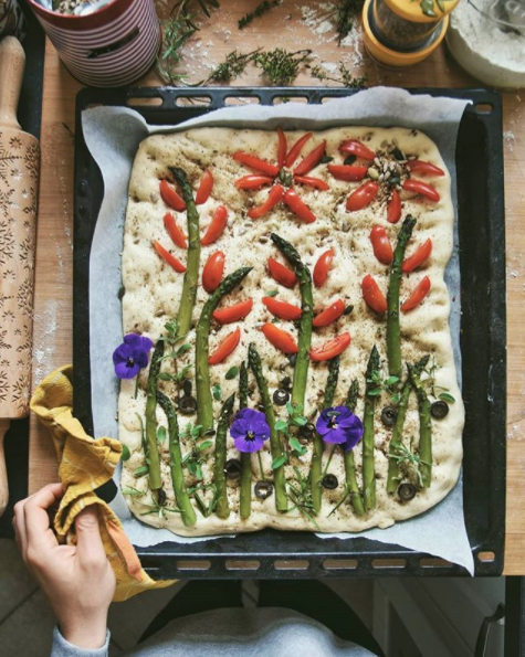 Focaccia con asparagi