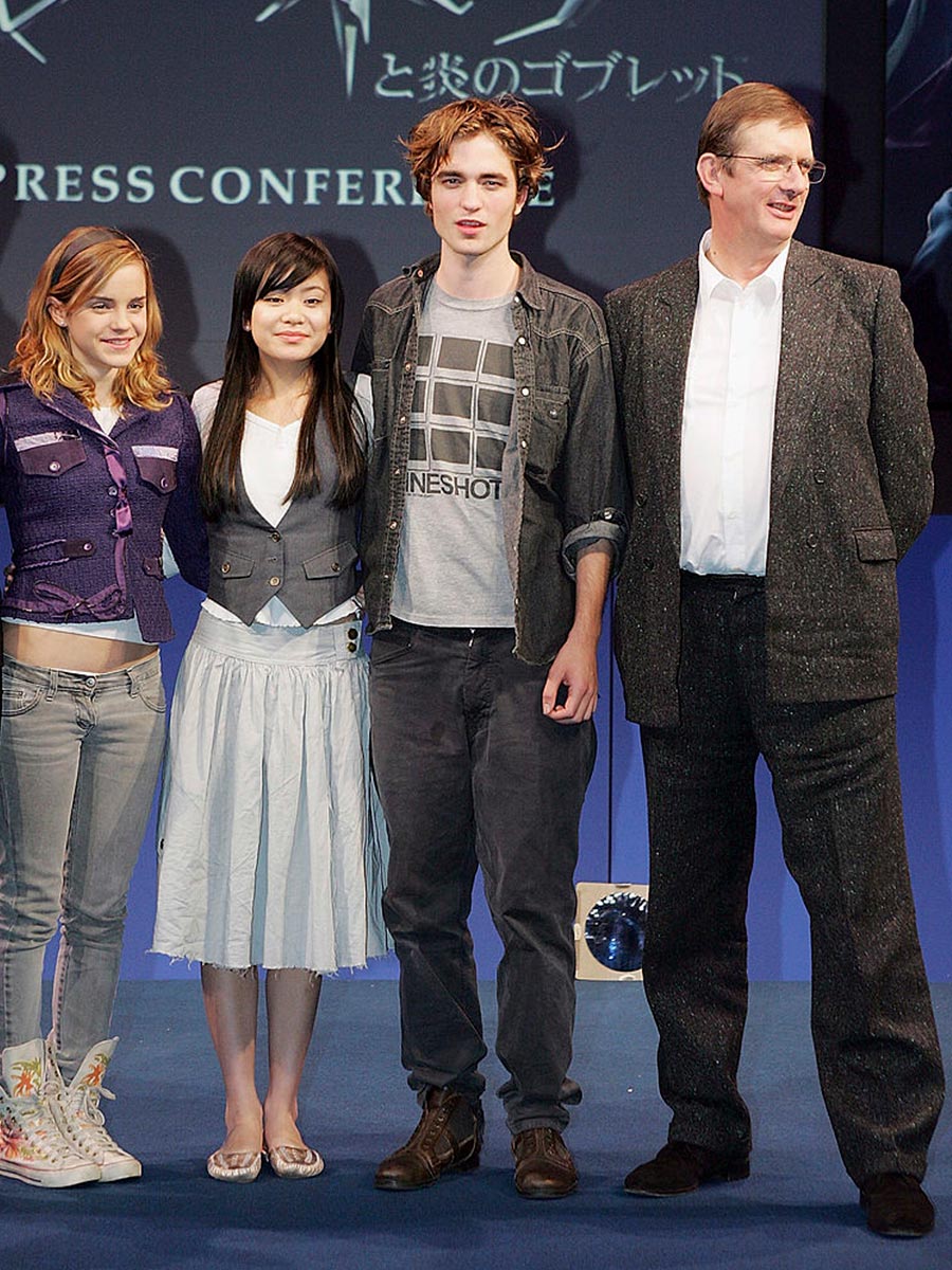 Robert Pattinson e Emma Watson con il cast del film su Harry Potter