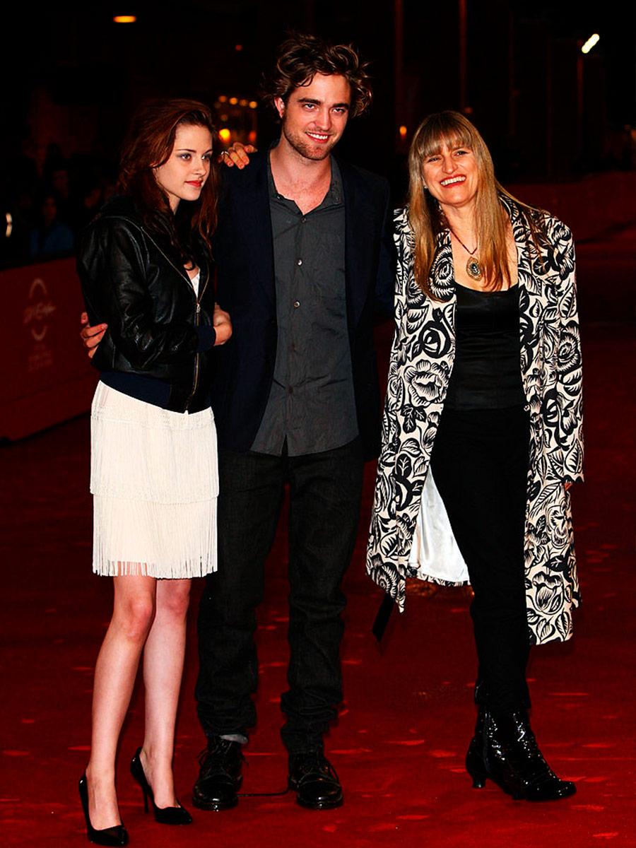 Robert Pattinson con Kristen Stewart e Catherine Hardwicke sul red carpet