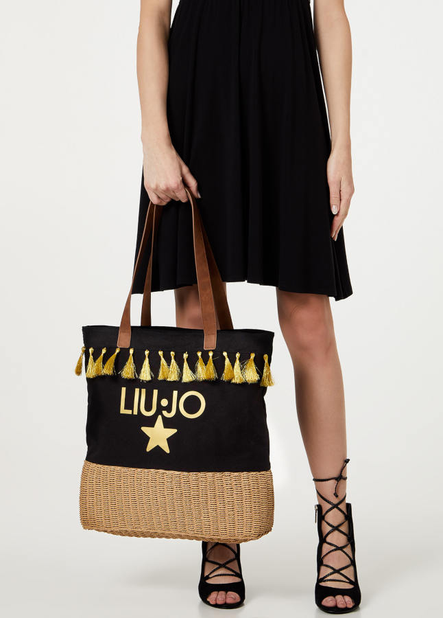 Borsa da mare con nappine