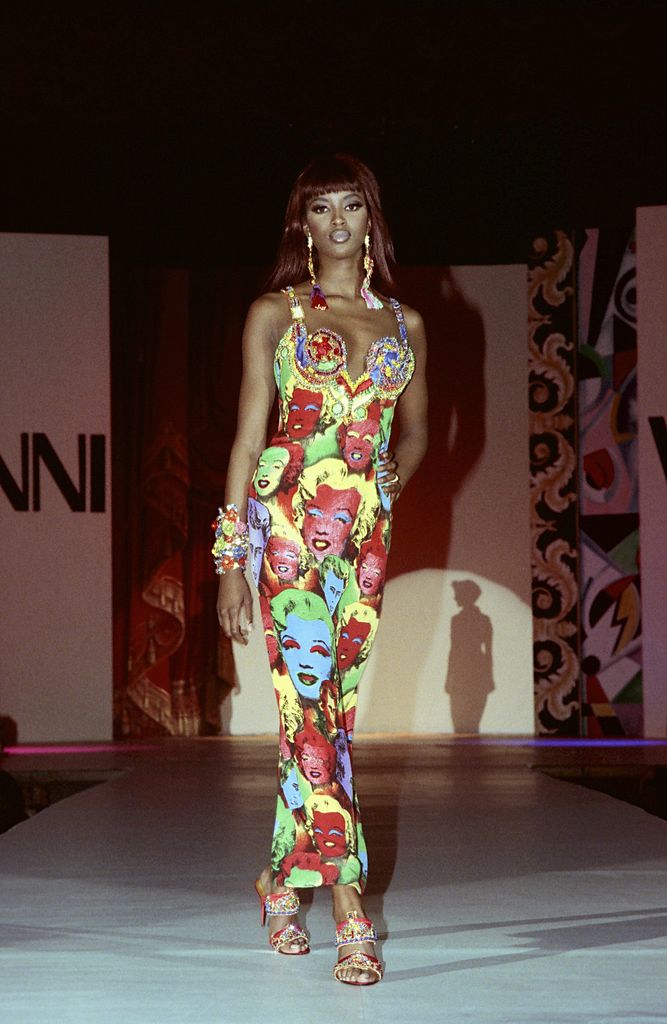 Naomi Campbell Versace anni '90