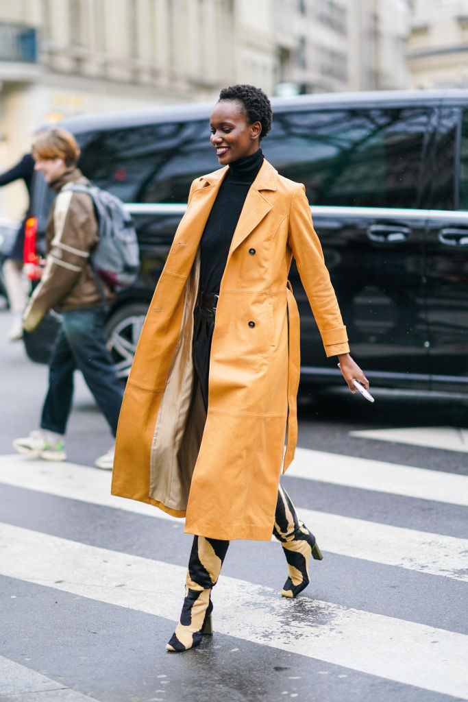Look autunno 2020 trench in pelle