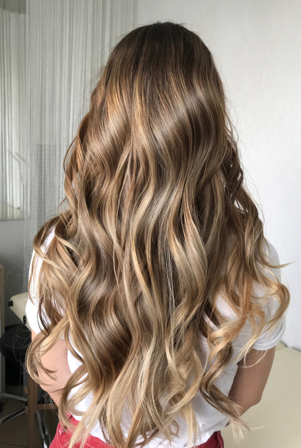 Capelli biondi balayage