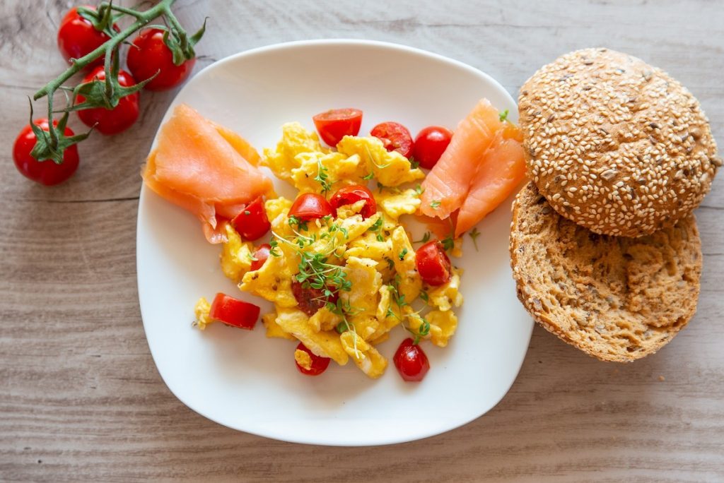 brunch uova salmone