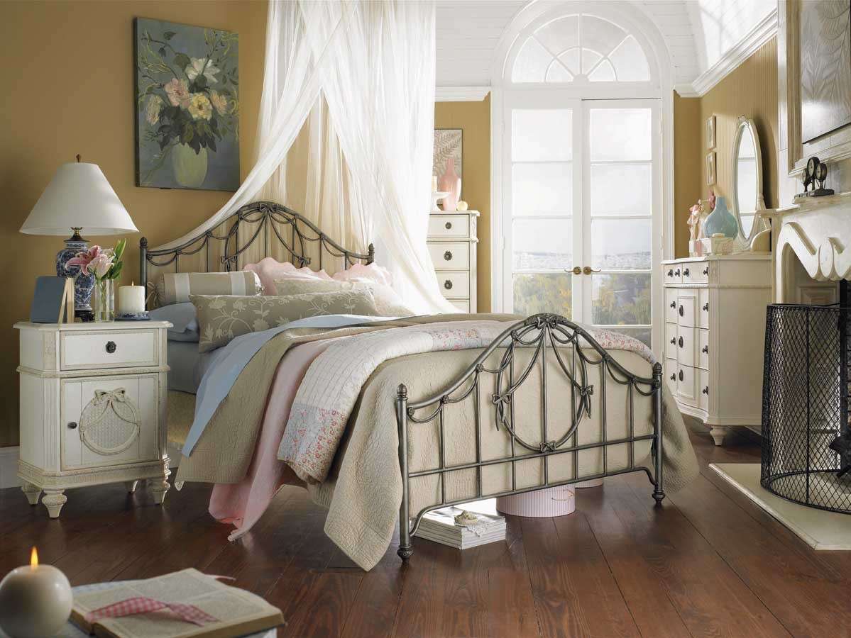 Camera da letto in stile country