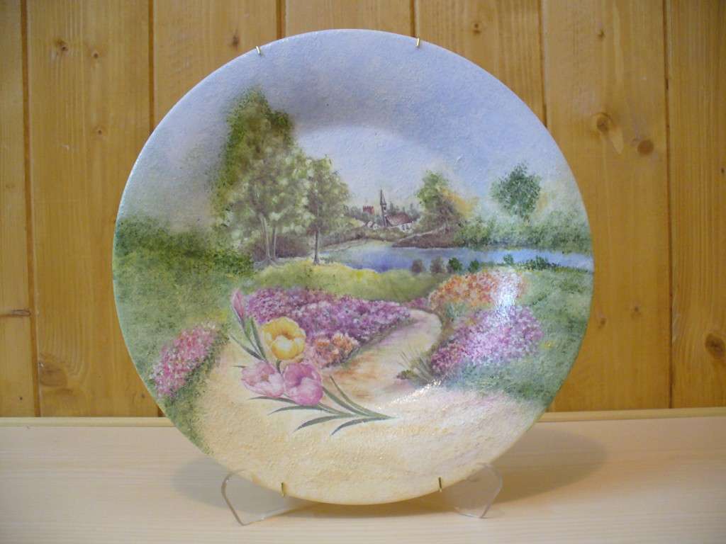 Decoupage su piatto