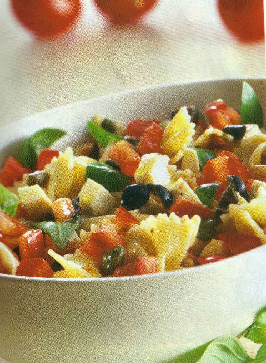 Pasta fredda con le verdure miste